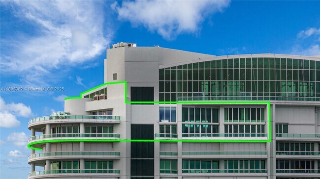 Foto del edificio - 1643 Brickell Ave