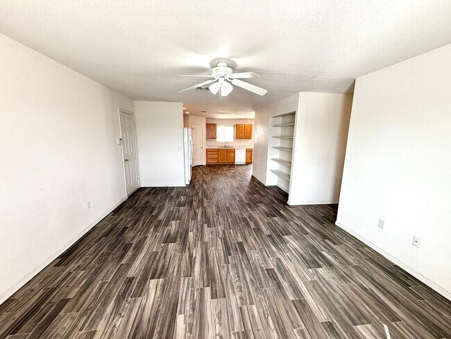 Foto del edificio - Charming 3-Bedroom Home Near Rotary Park for Rent!