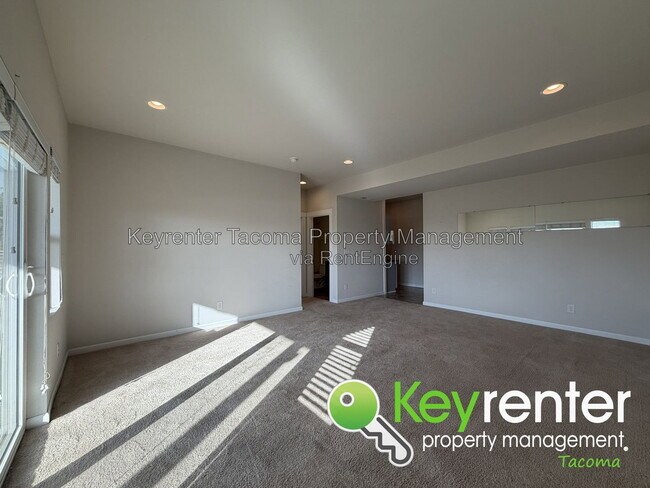 Foto del edificio - 2688 81st Ave Ct E