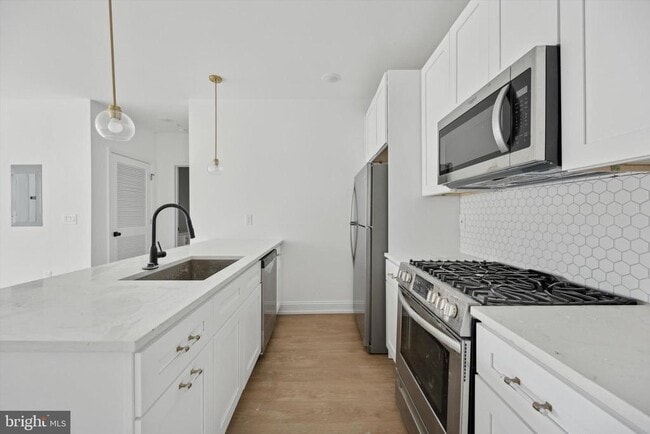 Building Photo - 1614 Ridge Ave