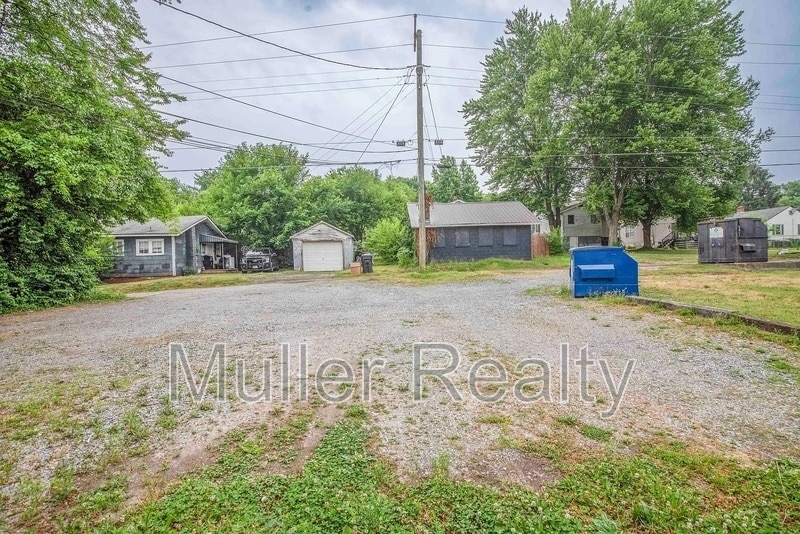 Photo - 1705 Washington Ave