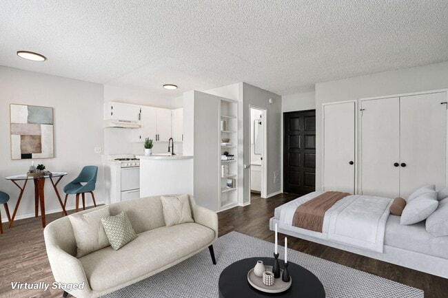 Interior Photo - 245 South Serrano Ave