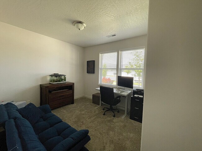 Building Photo - 6296 W Irish Cir