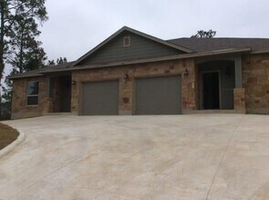 Building Photo - 103 S Kanaio Dr