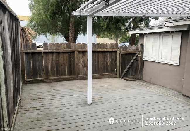 Building Photo - 4 br, 2 bath House - 1270 Hoffman Lane -