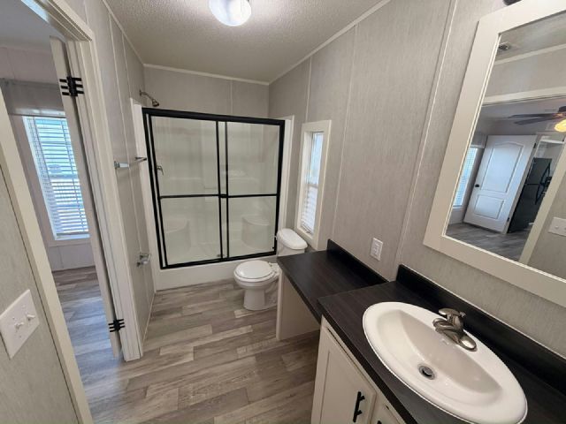 Foto del edificio - 1234 Reynolds Rd