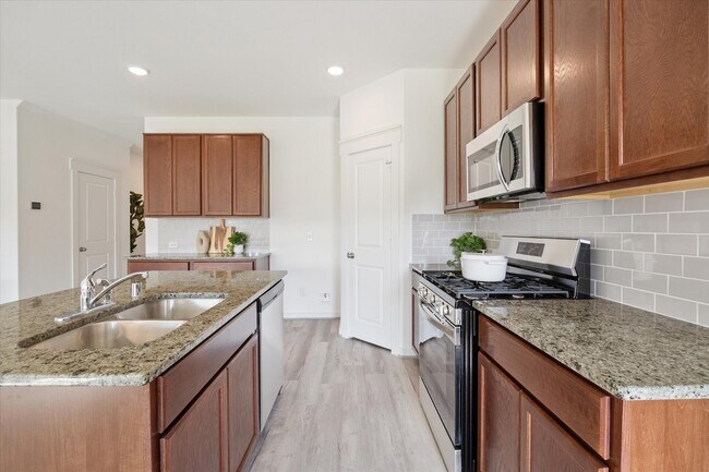 Foto del edificio - 7419 Casuna Ln