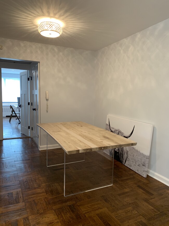 Dining Room - 555 Broadway