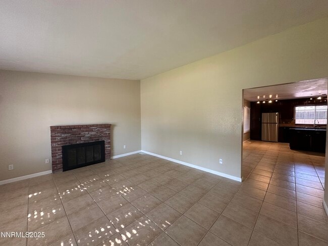 Building Photo - 1066 Palmwood Dr