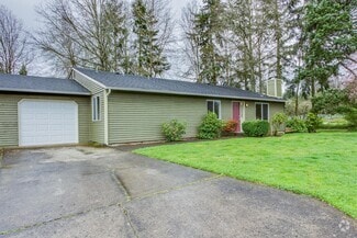Building Photo - 4922 Plomondon St