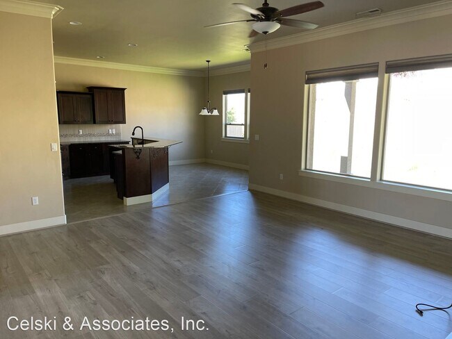 Building Photo - 4 br, 2 bath House - 2325 Copperhill St.