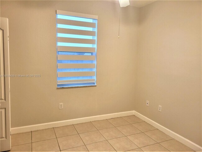Foto del edificio - 15429 SW 25th Terrace