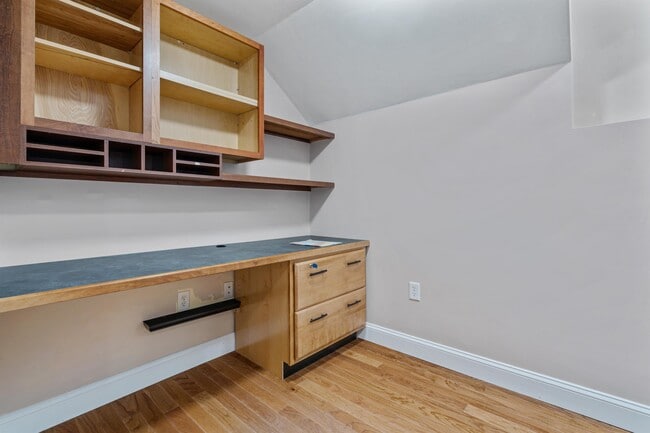 Photo - 15 Strathmore Rd Townhome