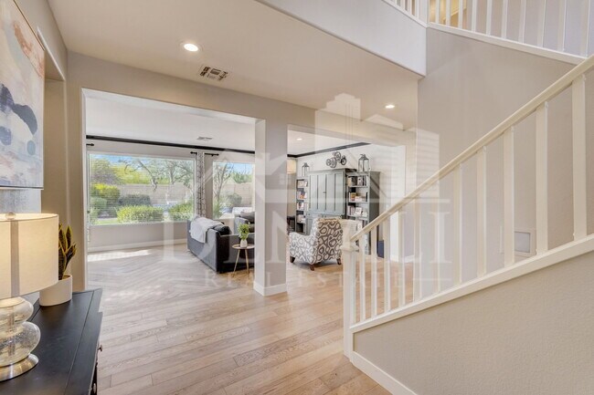 Building Photo - 40844 N Union Trail