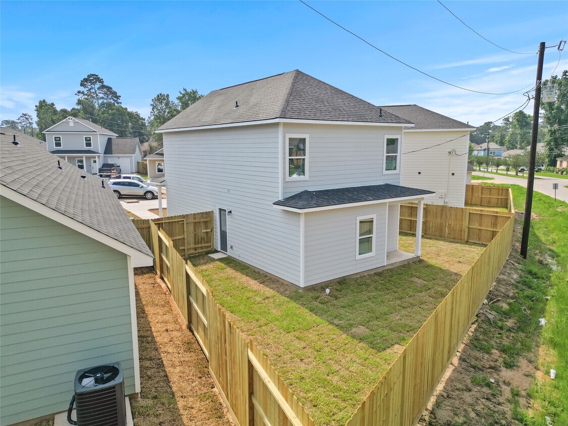 Building Photo - 760 Juneau Ct