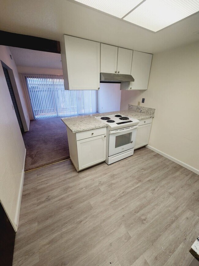 Building Photo - 2 br, 2 bath House - 5248 Arbardee Drive