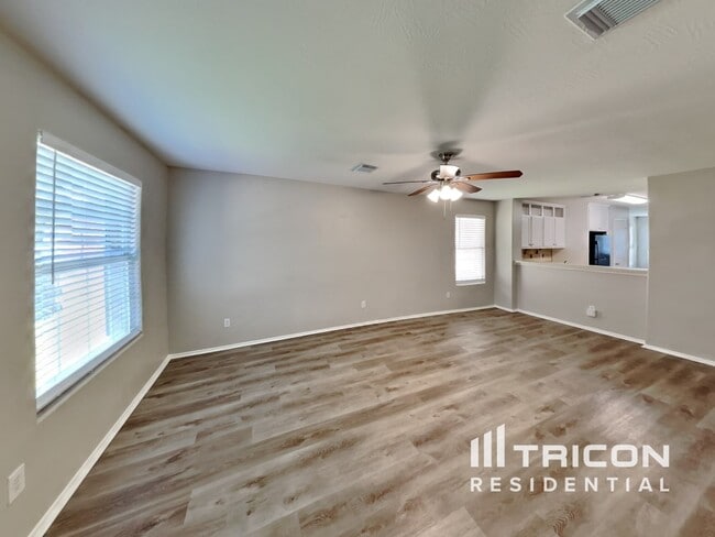 Building Photo - 614 Harpswell Ln