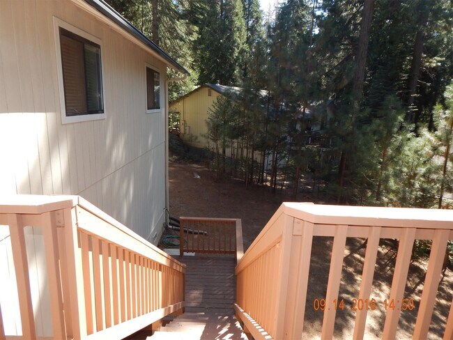 Building Photo - 24246 Kalanu Pl