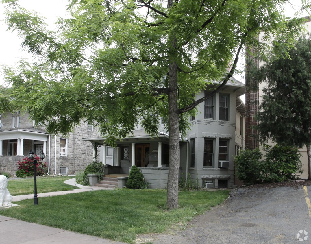 Building Photo - 1420 Franklin St