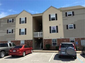 Building Photo - 8122 Welsh Dr