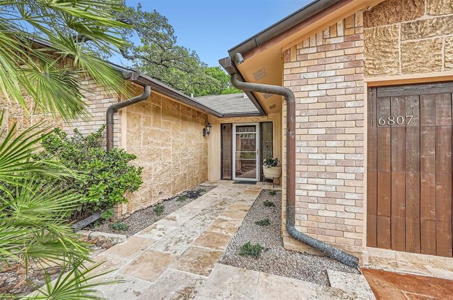Foto del edificio - 6807 Greycloud Dr