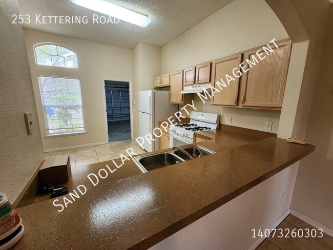 Building Photo - 253 Kettering