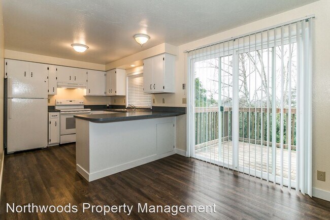 Foto del edificio - 3 br, 2 bath House - 3495 Onyx St.