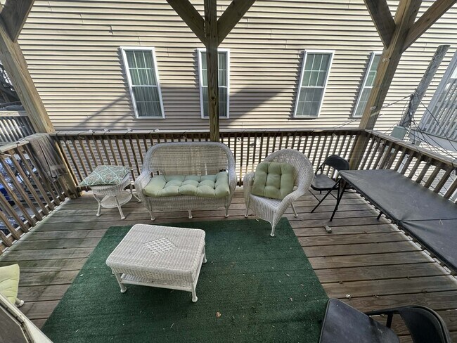 Foto del edificio - 190 L St