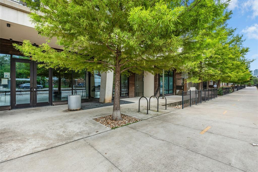 Foto principal - 1800 E 4th St