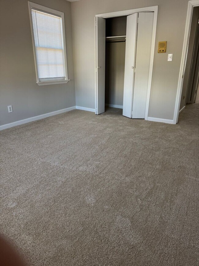 Foto del edificio - Located in the Heart of Evans