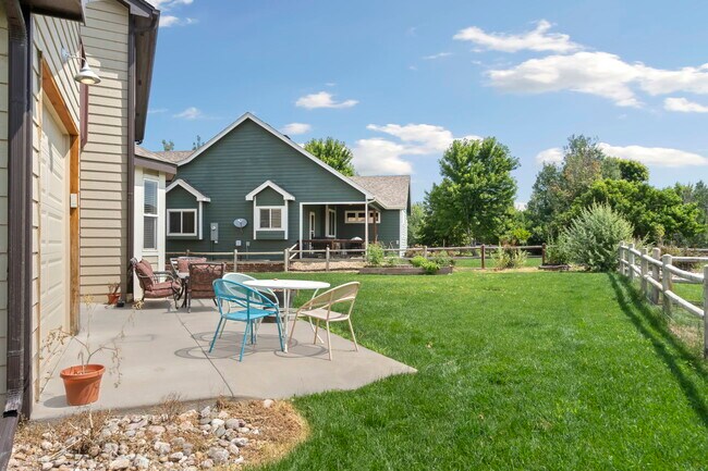 Foto del edificio - 1707 Platte River Dr