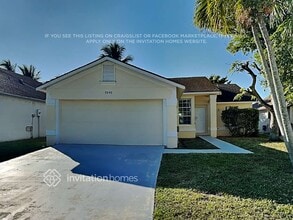 Building Photo - 5040 Foxhall Dr N