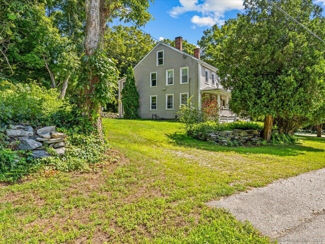 Building Photo - 440 Taylor Hill Rd