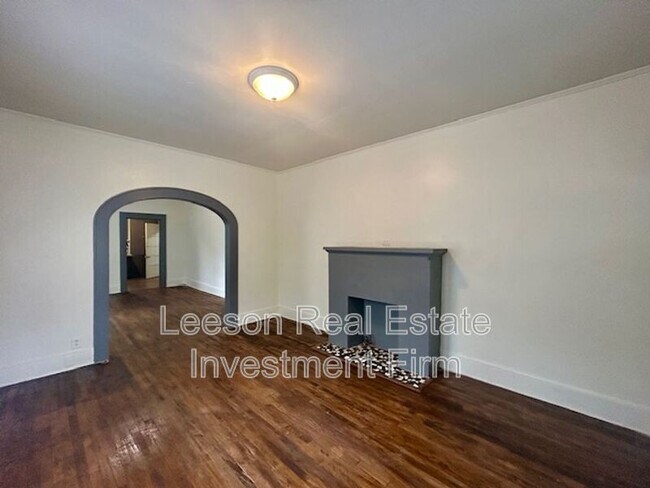 Foto del edificio - 3022 Lillian St