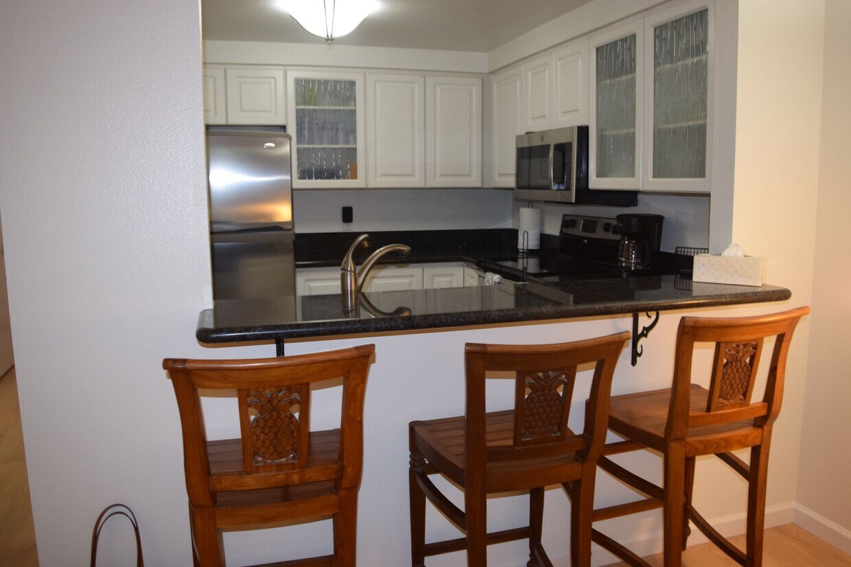 Primary Photo - Kihei Shores F208