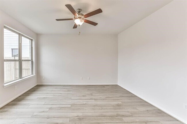 Building Photo - 704 Ocean Palms Dr
