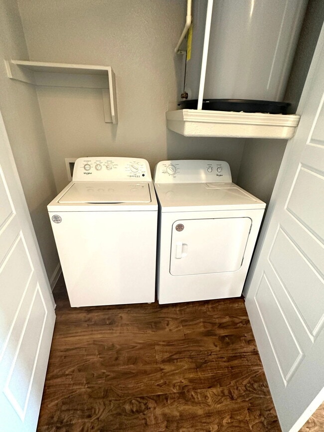 Building Photo - 27040 U.S. 380 Apt #1181, Aubrey, TX 76227...