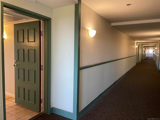 Foto del edificio - 5985 Dandridge Ln