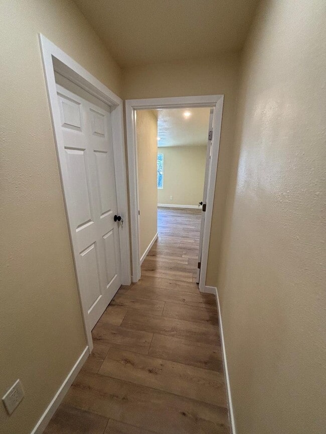 Building Photo - 5306 Cimarron St