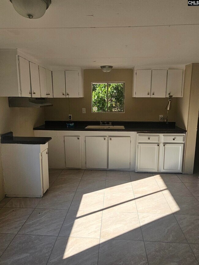 Foto del edificio - 119 E Woods Ct