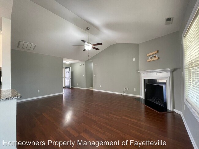Foto del edificio - 4 br, 2 bath House - 152 Ladden Ln