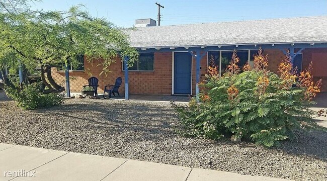 Foto del edificio - 3 br, 2 bath House - 7305 East Wilshire Drive