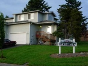 Building Photo - 1349 Varsity Pl