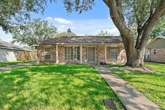Building Photo - 13542 Wimbledon Dr