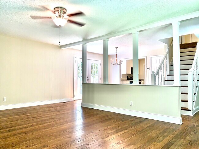 Foto del edificio - 96 E Gate Terrace Ln