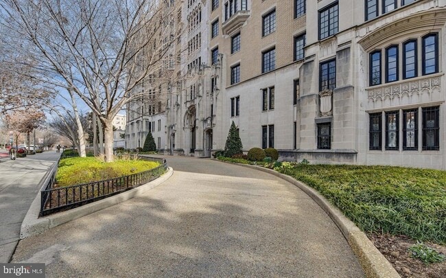 Foto del edificio - 1701 16th St NW