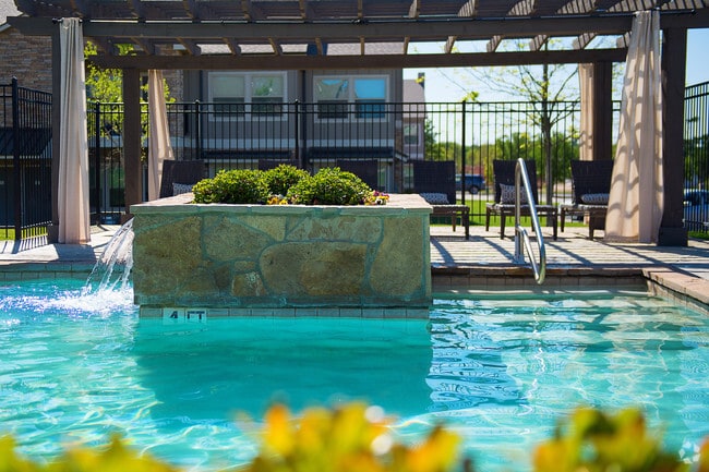 Modern Outdoor Spaces - Portofino Apartments