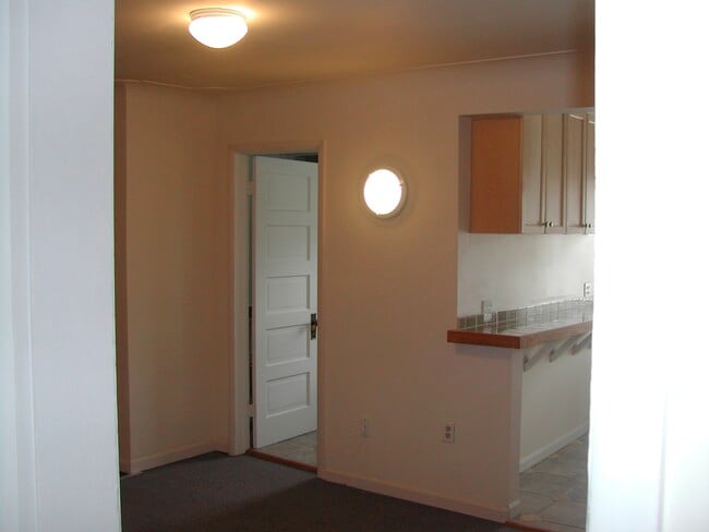 Living Area - 1270 3rd Ave