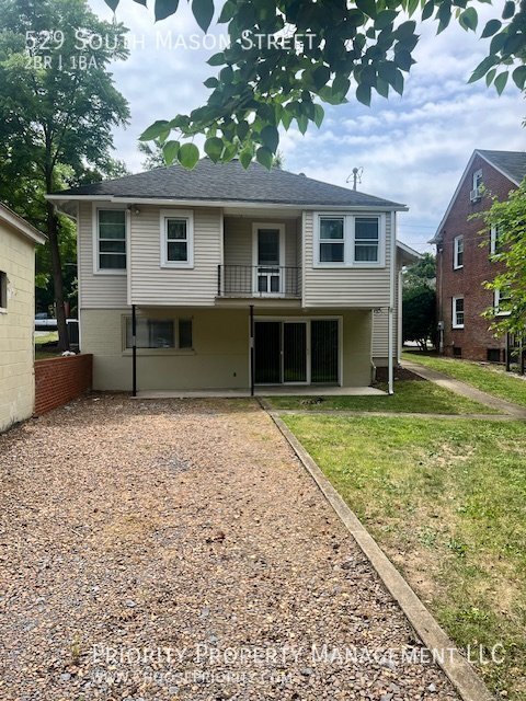 Foto principal - 529 S Mason St