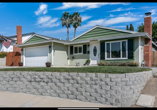 Building Photo - 9958 Golden West Ln